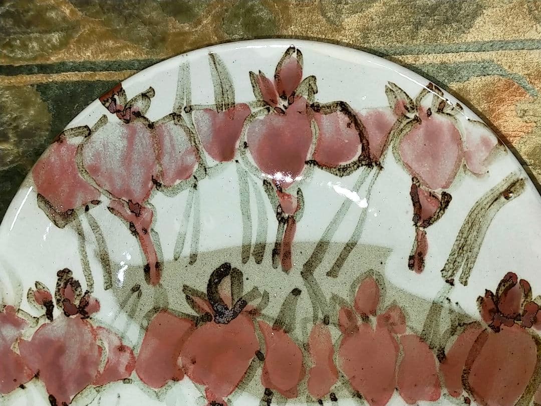 ♥未使用♥　神谷紀雄　♥鉄絵銅彩♥　あやめ文　鉢　共箱付き