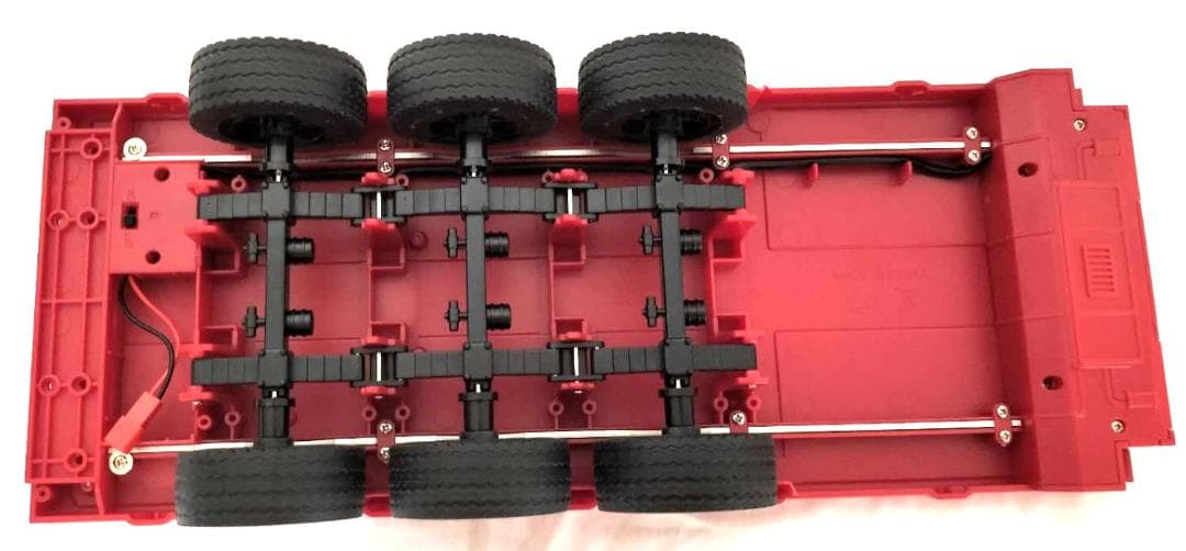 1/18　SCANIA 770 ラジコントラック トレーラー付き