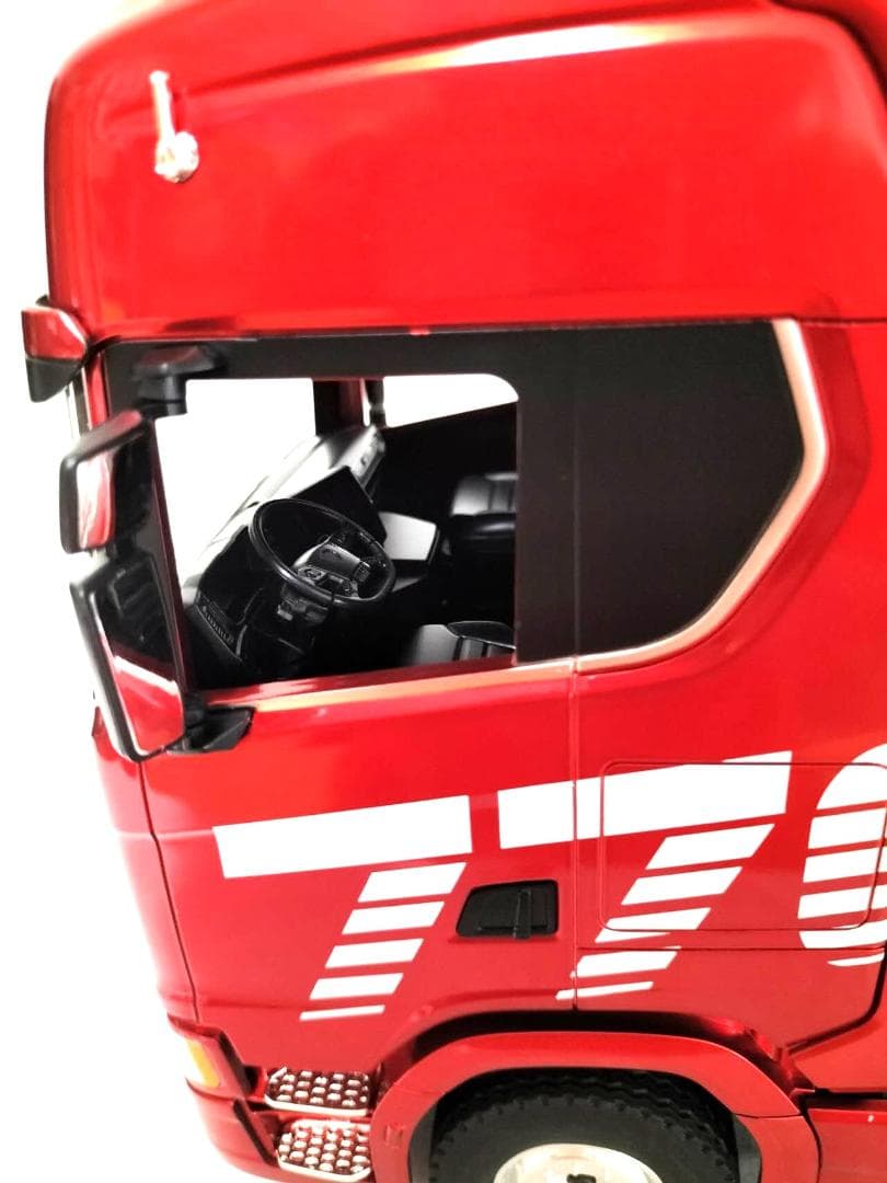 1/18　SCANIA 770 ラジコントラック トレーラー付き