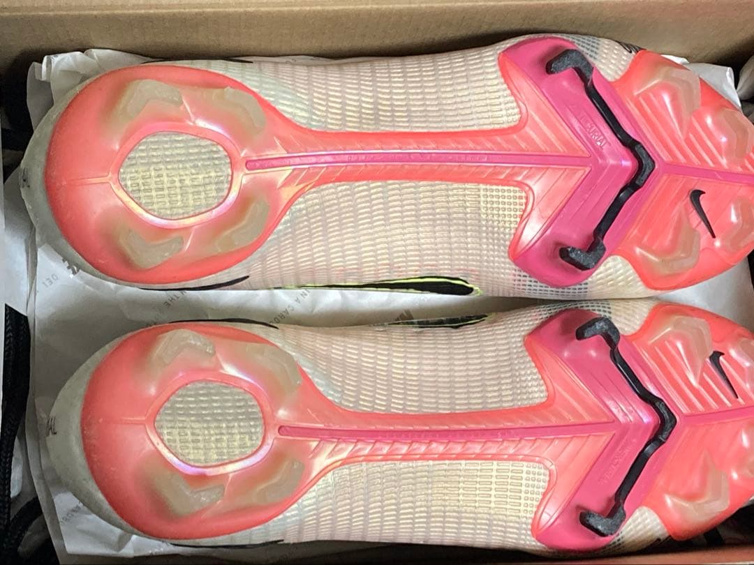 NIKE マーキュリアルヴェイパー 14 FG 25.5cm