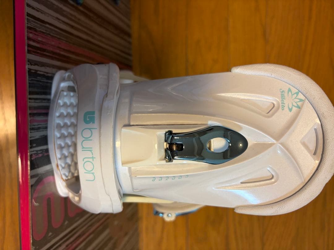 Moss Anスノーボード　おまけ付き（バートン　ビンディング、ボードケース）