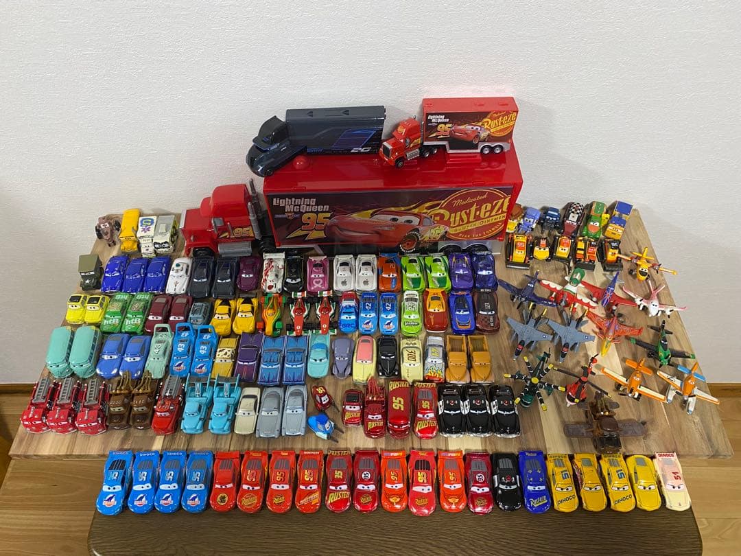 カーズ　プレーンズ　126台以上　トミカまとめ売り　大量
