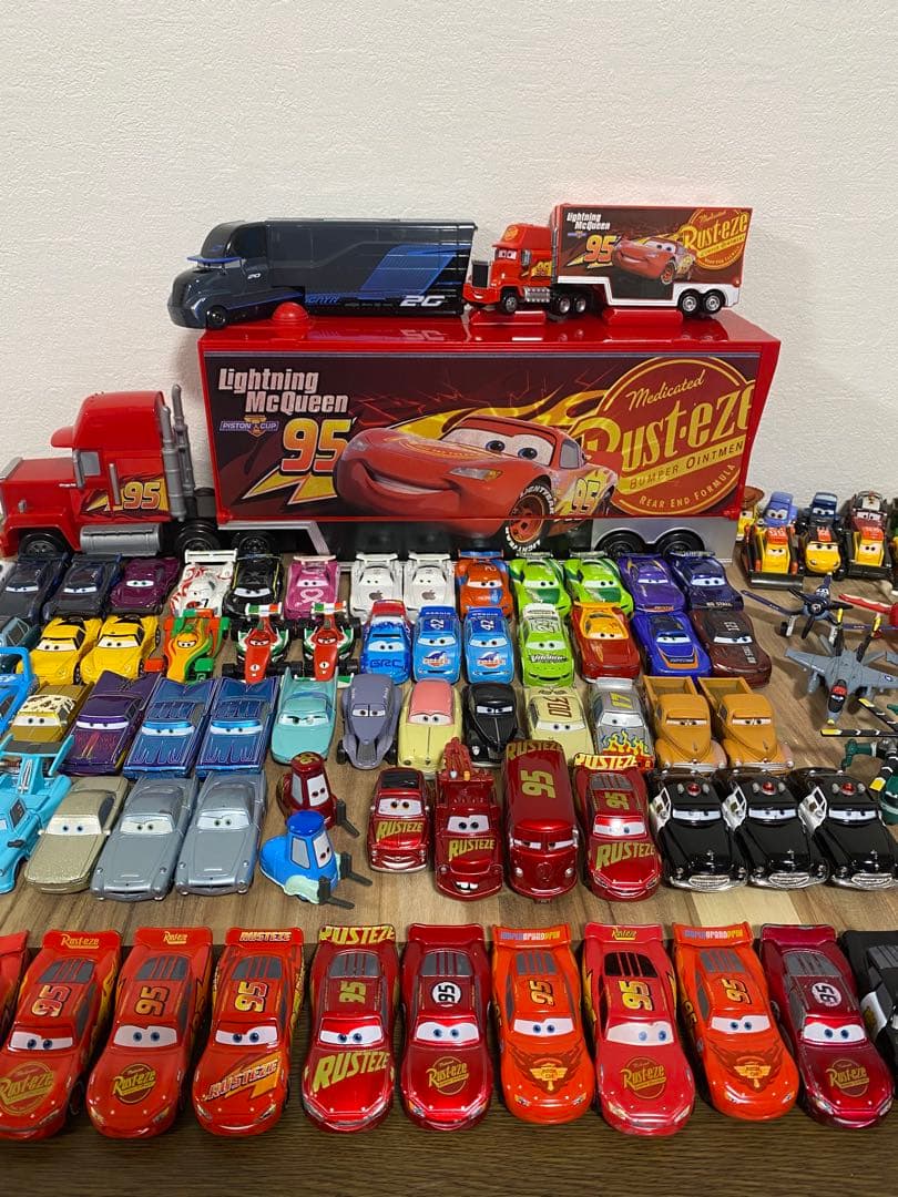 カーズ　プレーンズ　126台以上　トミカまとめ売り　大量