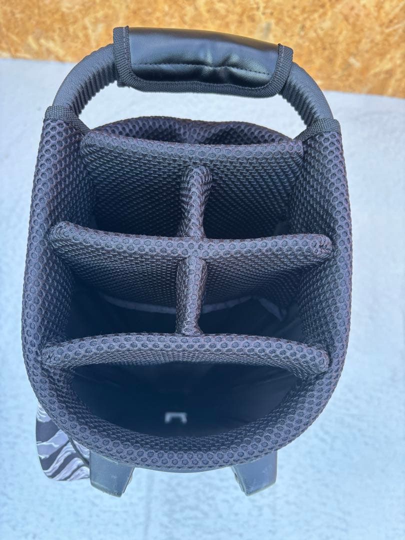 Russelluno スタンド付きゴルフバッグ