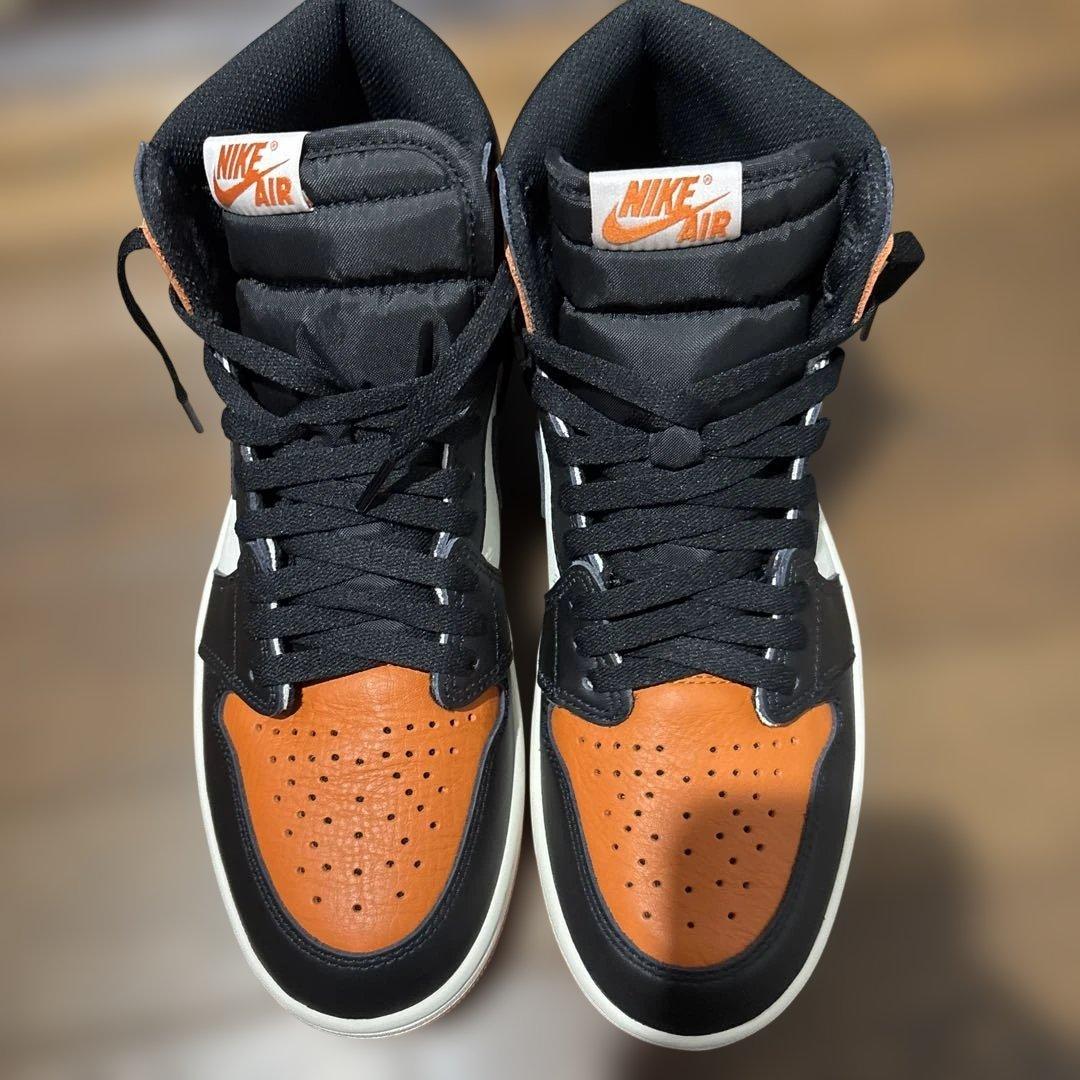 Nike Air Jordan 1 オレンジ/ブラック