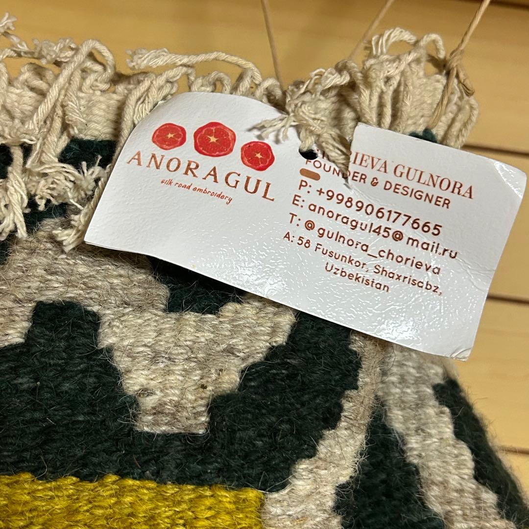 サマルカンド　手織り　草木染め　絨毯