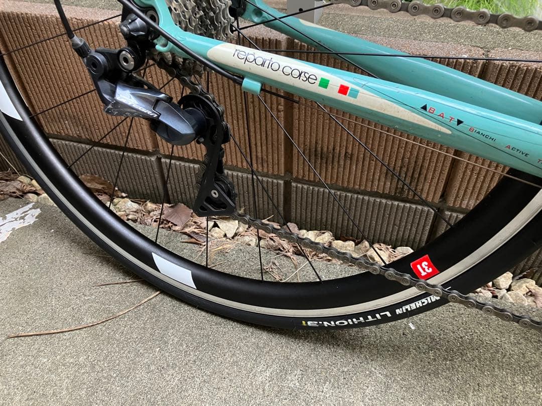 Bianchi Nirone ロードバイク R8000アルテグラ　MIX中古