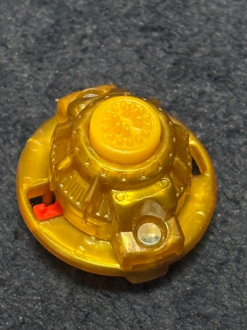 ベイブレードバースト アルティメットヴァルキリーLg.V'-9 ゴールドver.