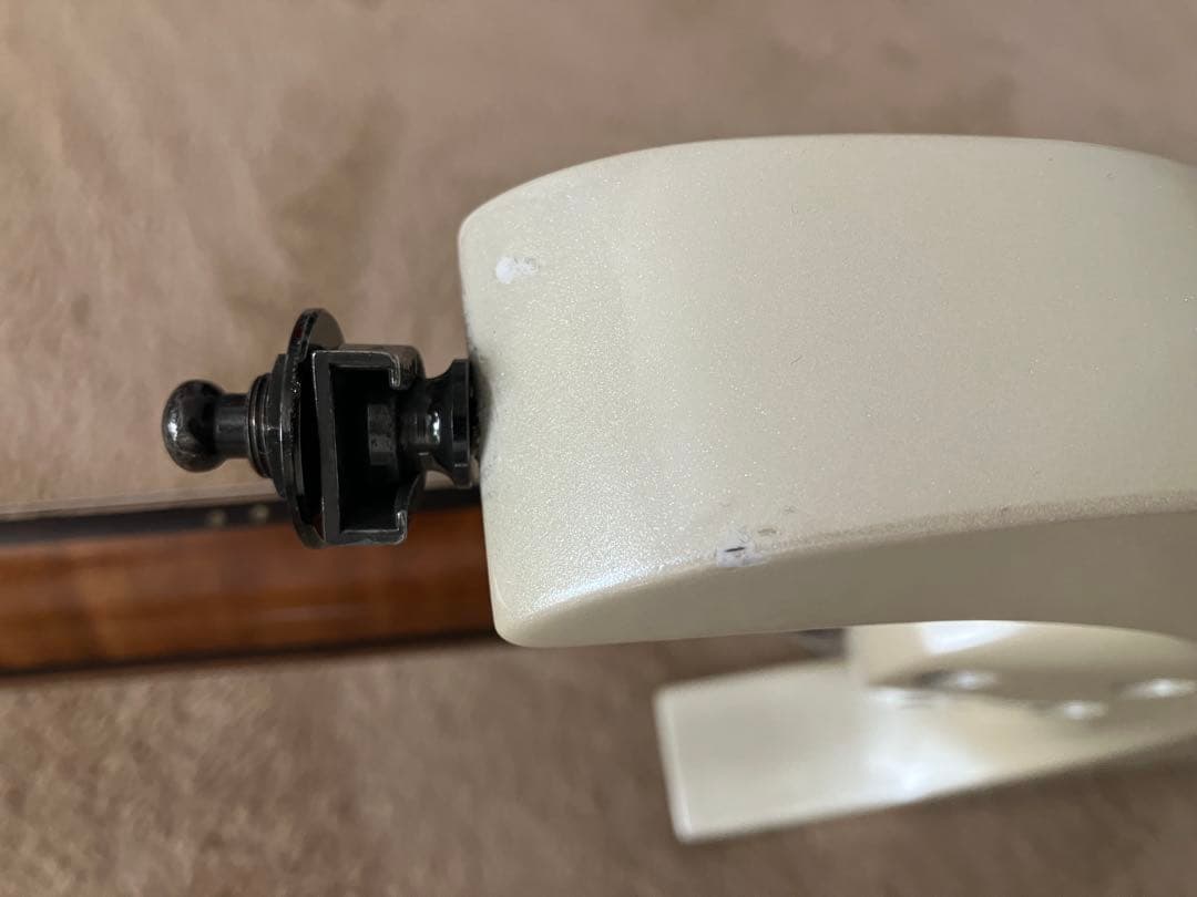 Mooer GTRS W800（Pearl White） ヘッドレスギター