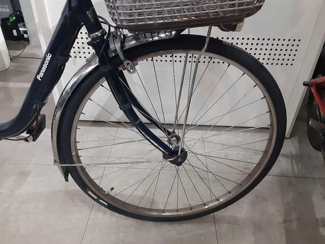 東京都内　送料無料　整備済み　26インチ　電動アシスト自転車