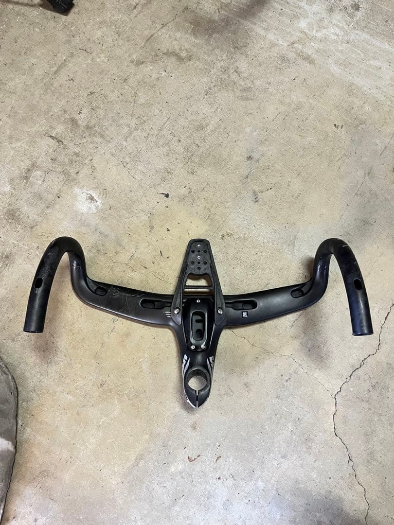 ビジョンメトロン5D カーボンステム一体型ハンドル