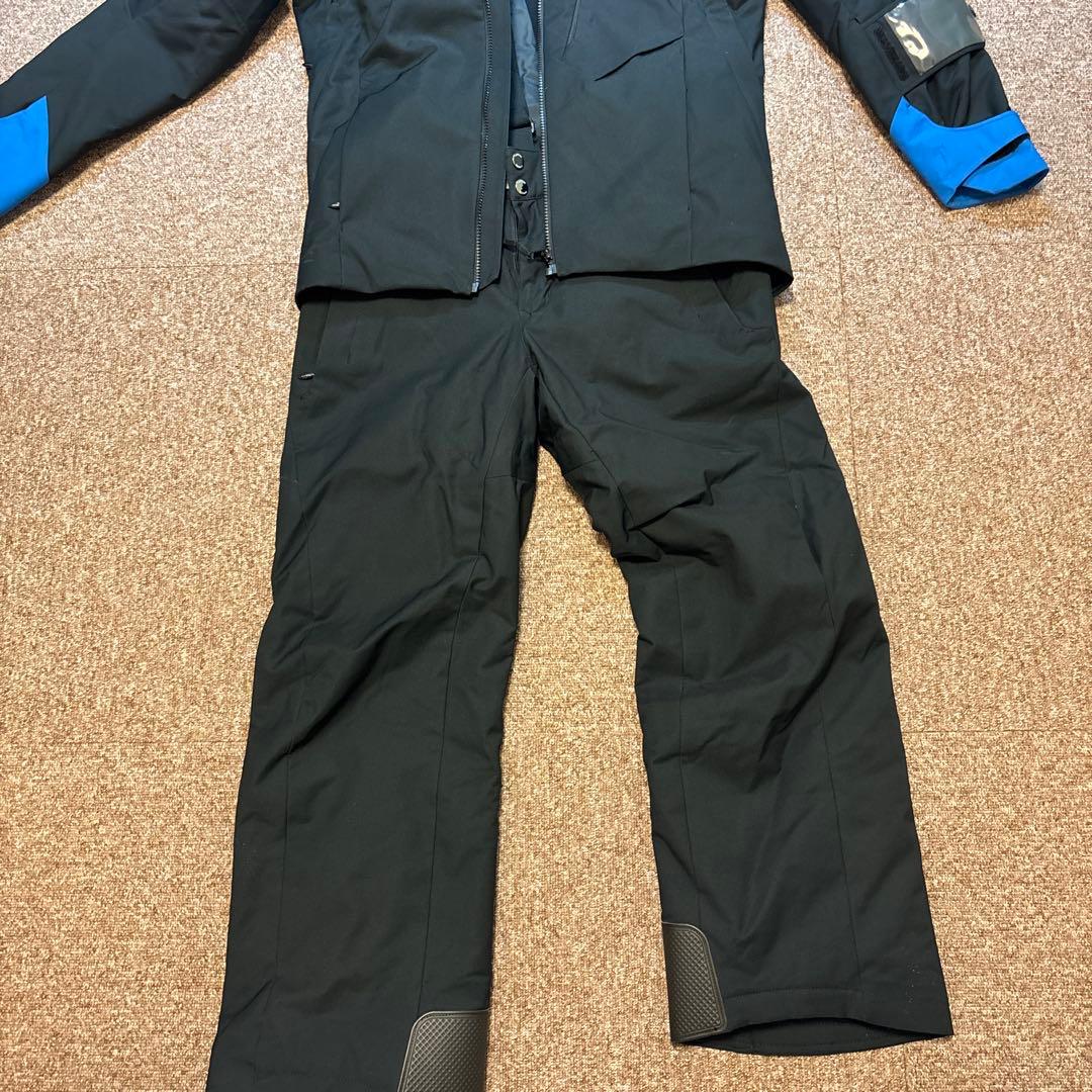 美品スキーウェア 上下セット黒/青　DESCENT