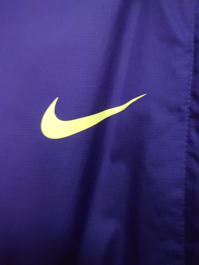 バルセロナ 中綿入り STORM-FIT ミッドフィル ジャケット