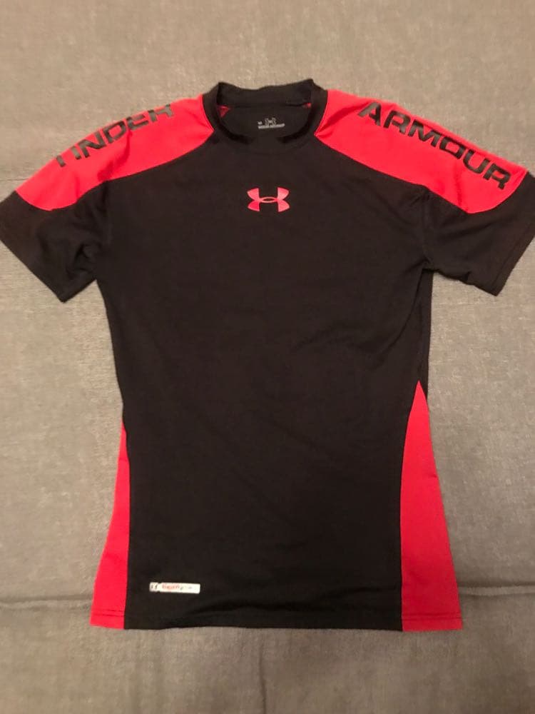 アンダーアーマー アンダーシャツ 4枚セット