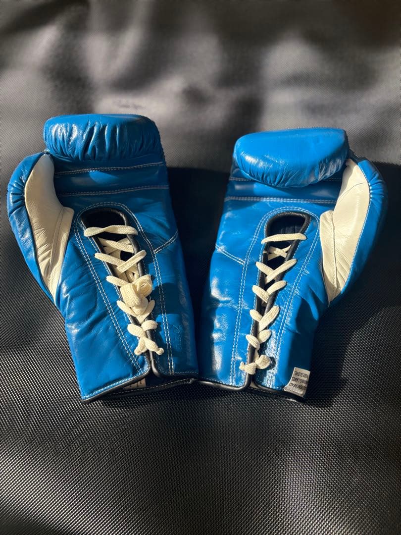 REYES レイジェス ボクシンググローブ 紐 8オンス