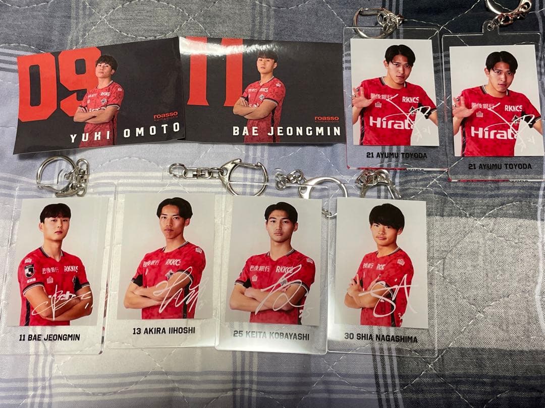 ロアッソ熊本 グッズ バラ売り可能 送料無料 選手 ランダム キーホルダー