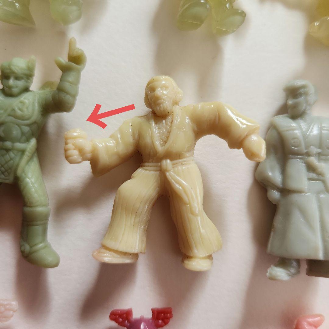 ネクロスの要塞　フィギュア　食玩