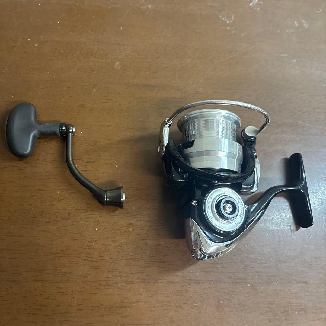 ダイワ　レグザ　4000s-cxh 2/1まで販売