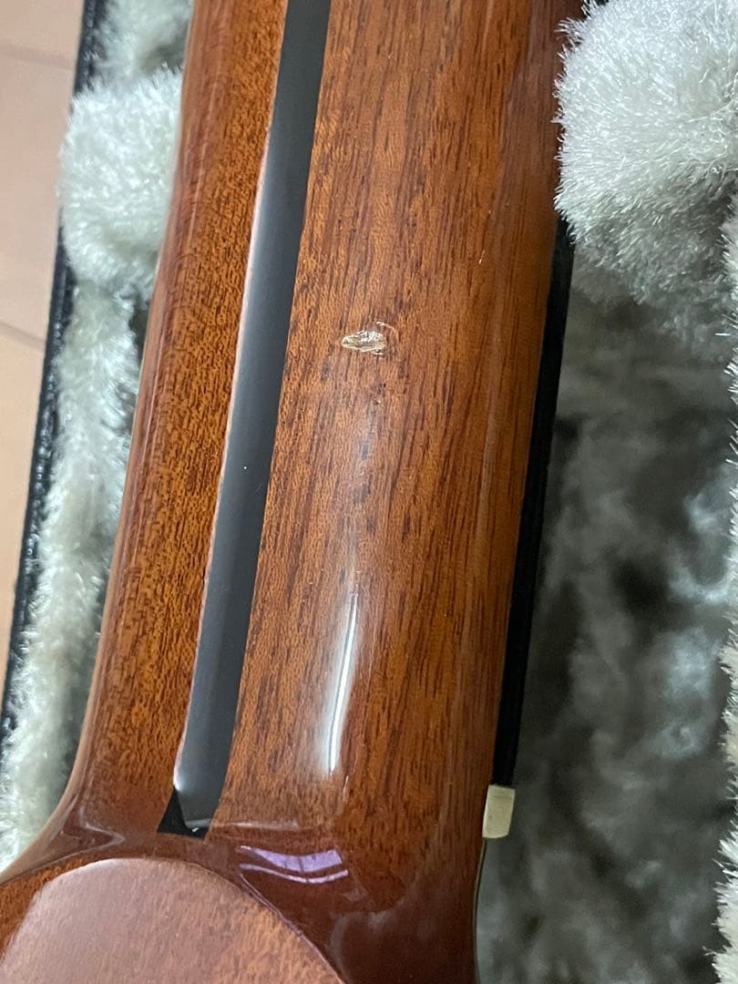 ③アコースティックギター ハードケース付