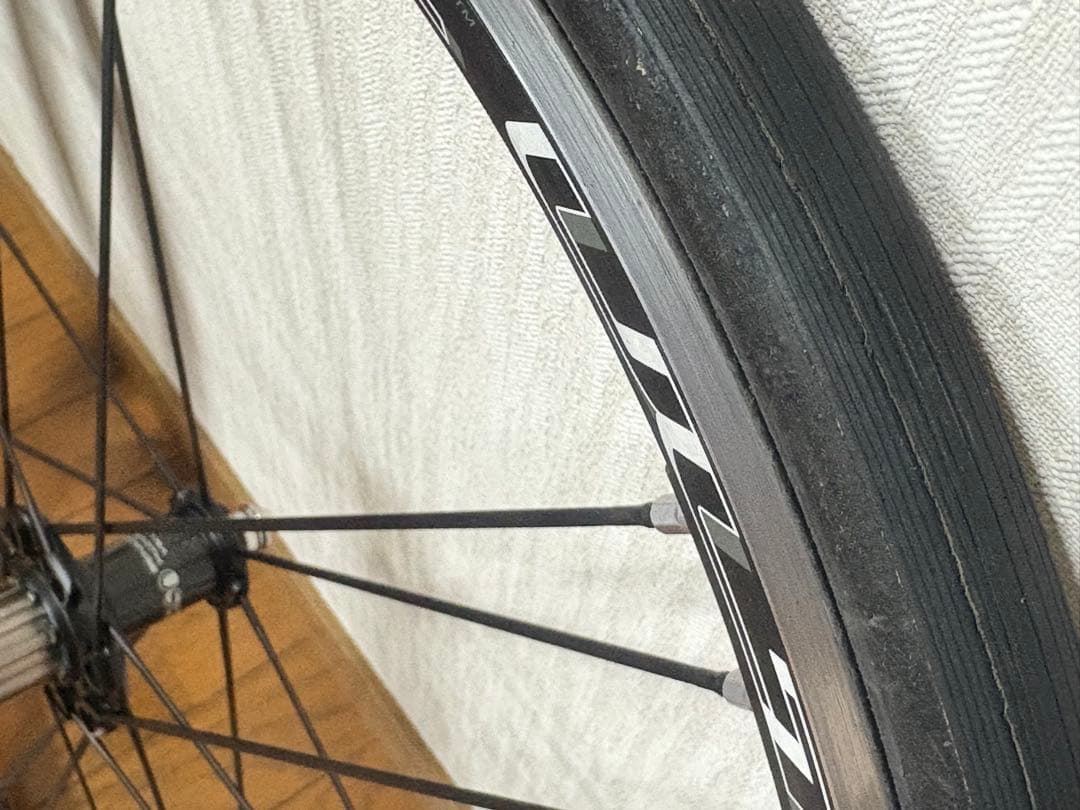 かなり美品 カンパニョーロ シャマルウルトラ 17Cホイールグラフェン2.0付