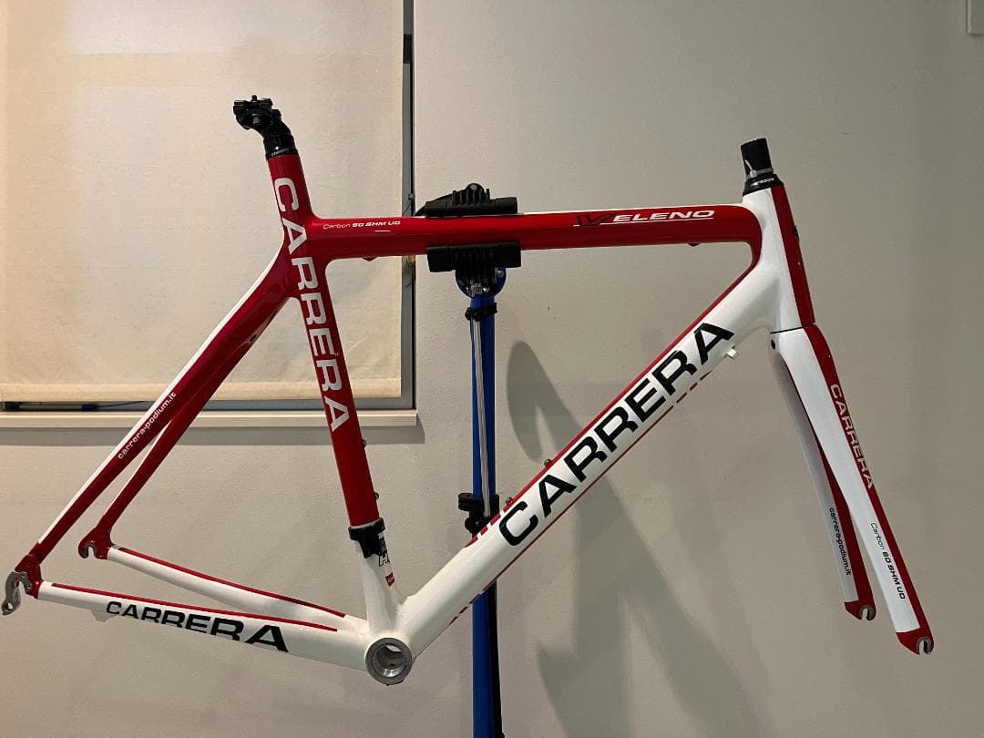 【美品】　CARRERA VELENO カレラ カーボンフレーム