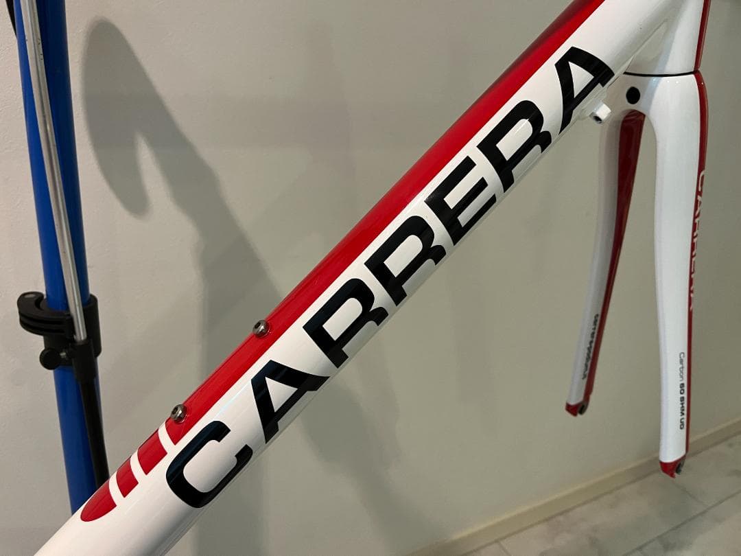 【美品】　CARRERA VELENO カレラ カーボンフレーム