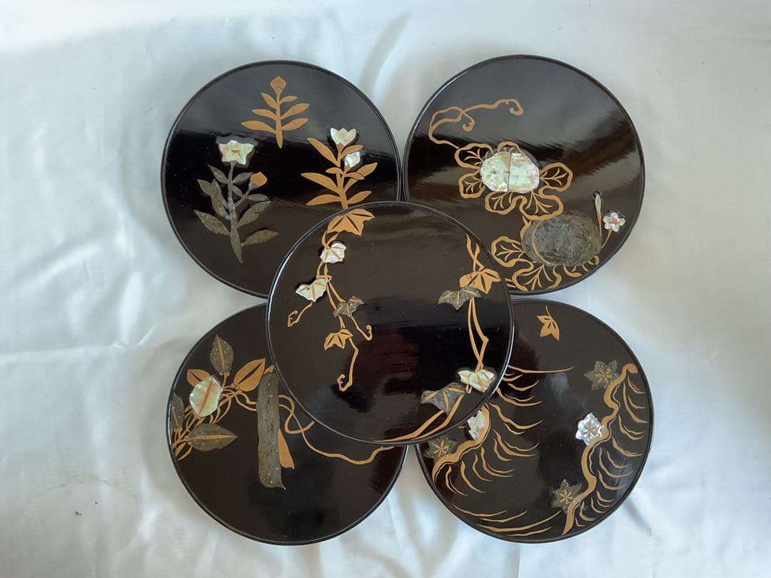 古い「金・銀泥と貝螺鈿の銘各盆5客」/光琳蒔絵