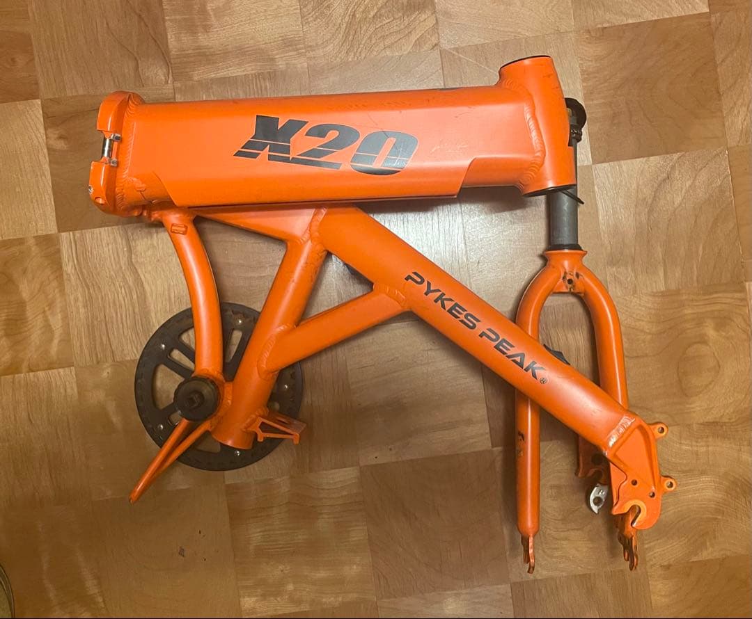 X20 PYKES PEAK アルミフレーム　折り畳み自転車