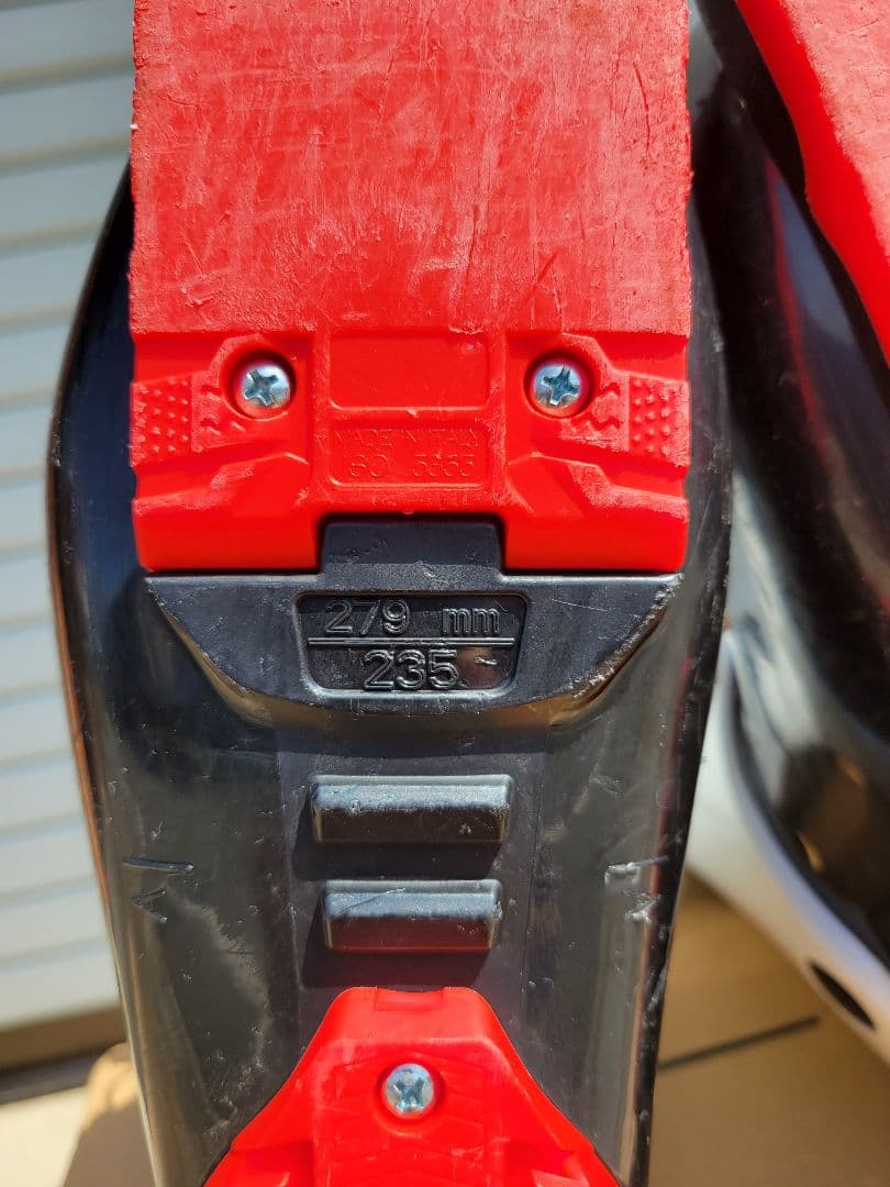 スキーブーツ　ジュニア