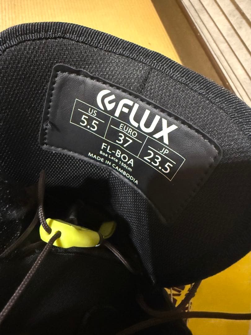 【値下げ】FLUX スノーボードブーツ 23.5 ボア