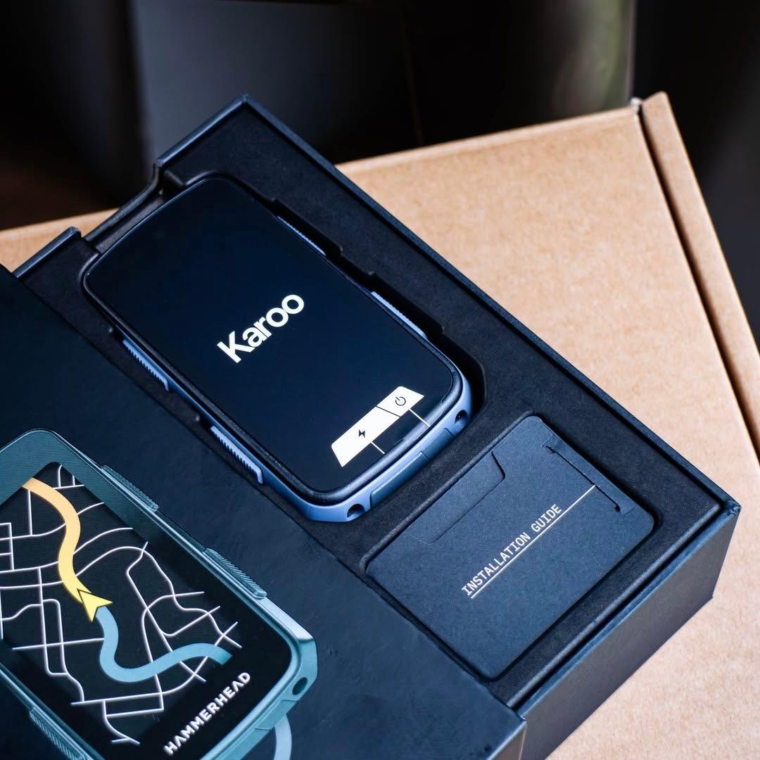 SRAM Force E1 サイクリングコンピュータを含む完全パッケージ