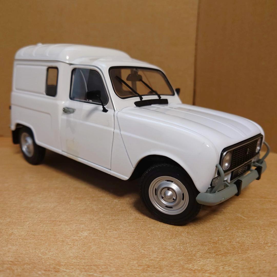 1/18 ルノー 4L F6 (ホワイト) ソリド製ダイキャスト製ミニカー
