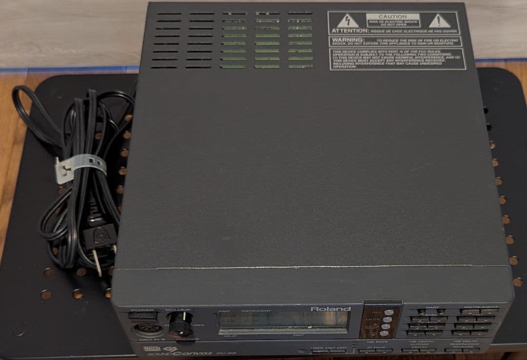 Roland SC-88 Sound Canvas MIDI音源モジュール