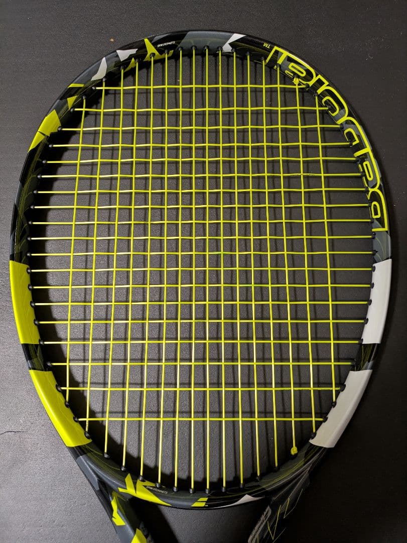 バボラ ピュアアエロ プラス G2 新品同様