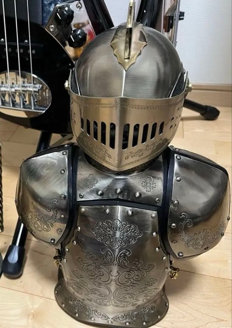 ニッカウイスキー 西洋甲冑 ボトルケース アンティーク