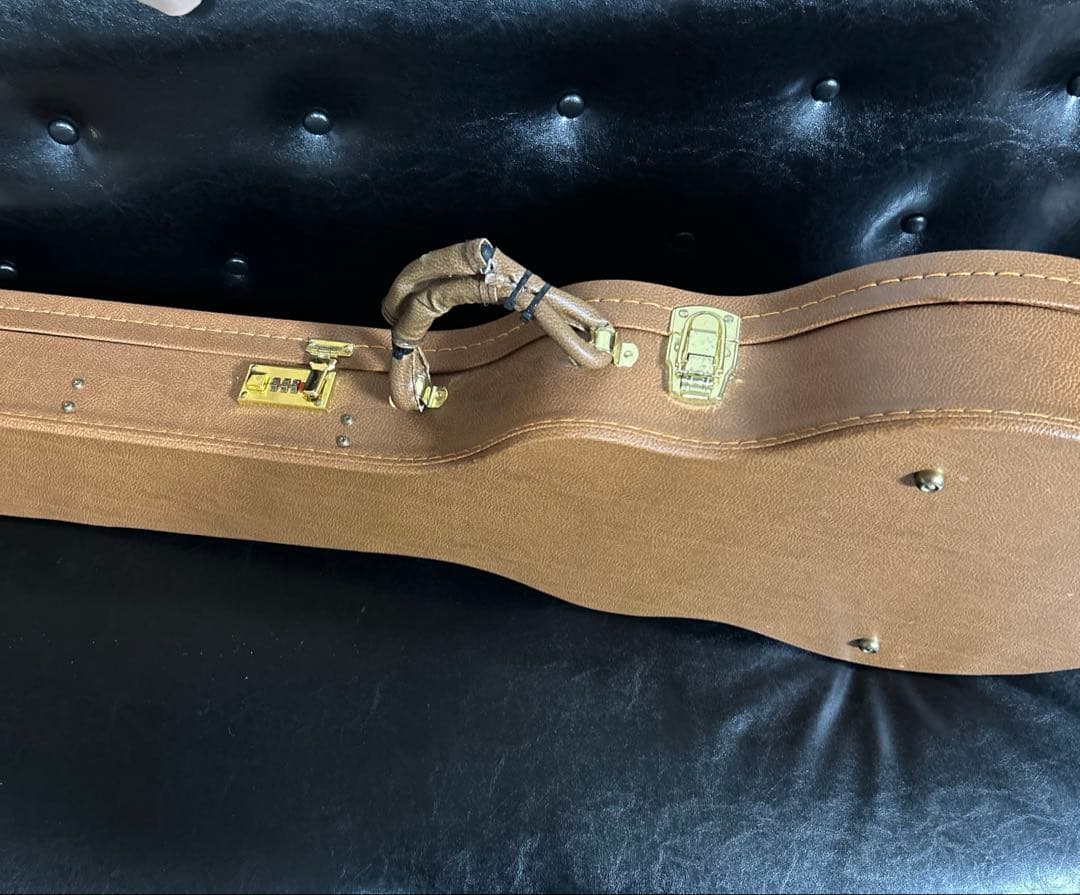 Edwards E-LP-130RE ハードケース付き