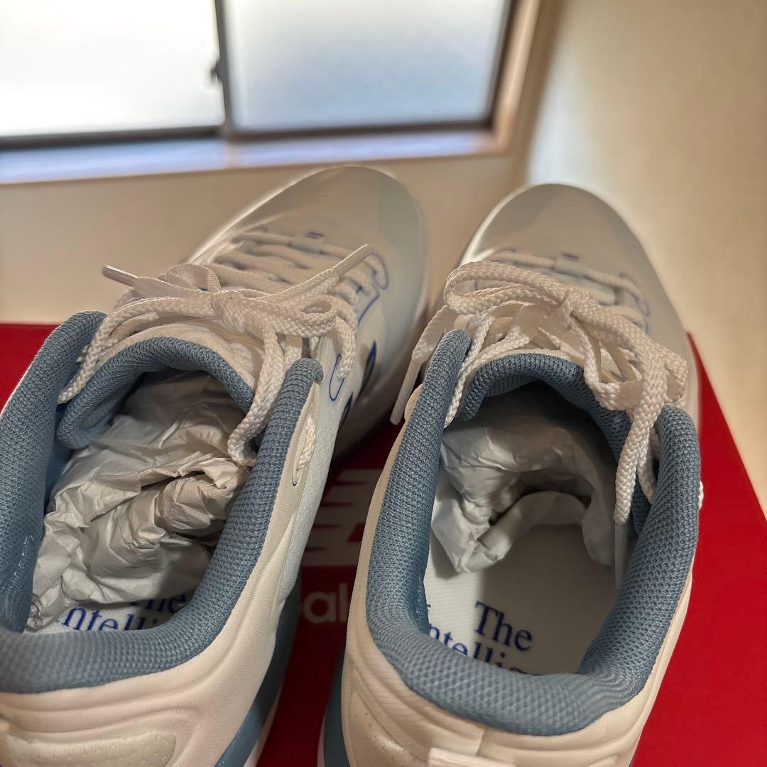 バレーボールシューズ