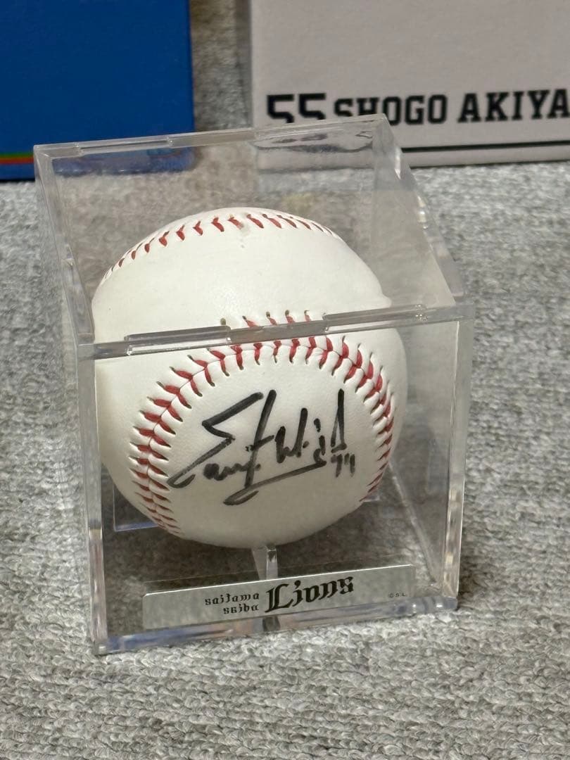 【新品未開封】公式抽選当選品 エルメスト・メヒア埼玉西武ライオンズ サインボール