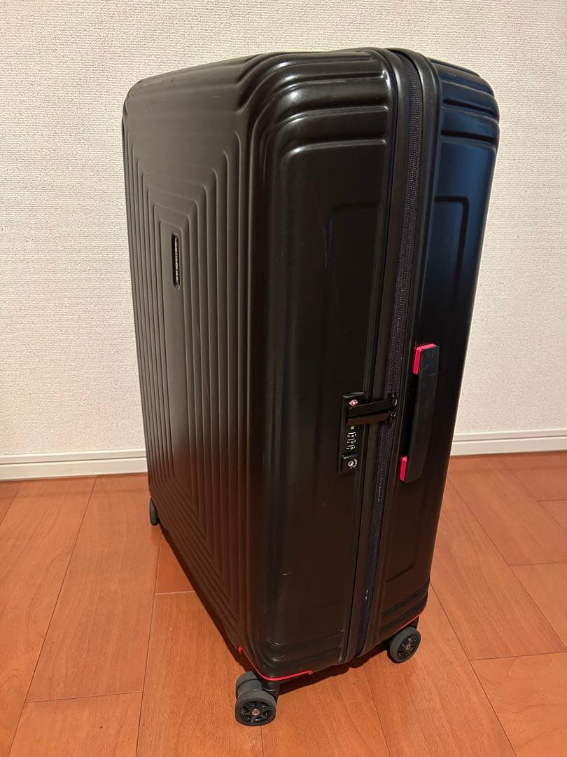 SAMSONITE ブラックキャリーケース　97L
