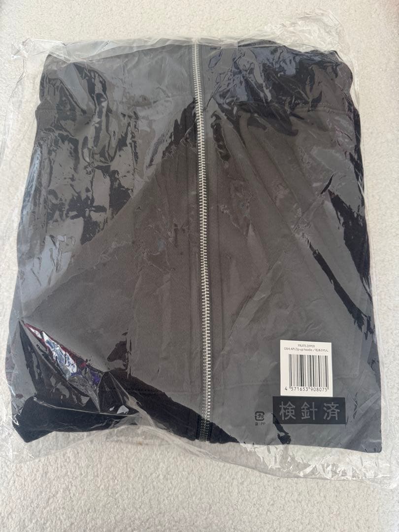 FRUITS ZIPPER 黒 ジップアップパーカー