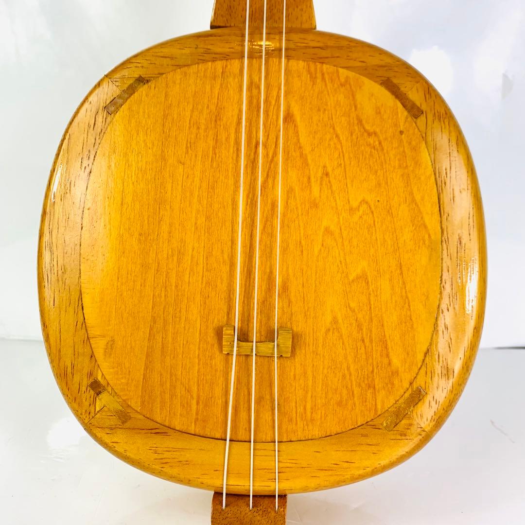 美品 希少 沖縄 三線 ASOVIVA製風 ウクレレ三線 弦楽器