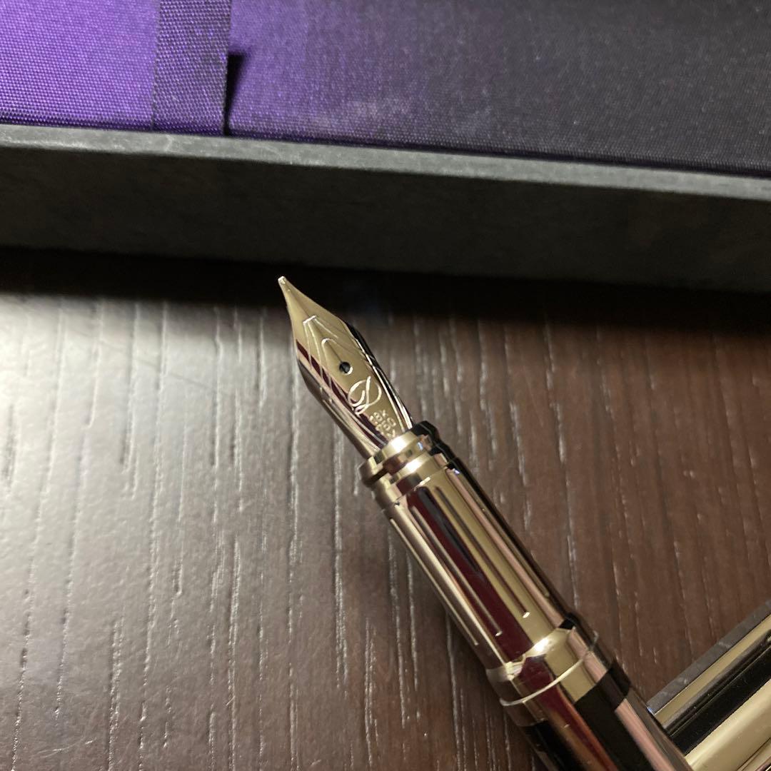 S.T.DUPONT エステーデュポン　万年筆　ケース