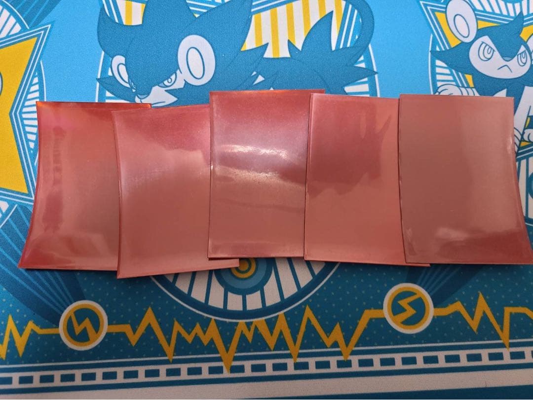 【傷みあり】遊戯王 遊城十代 スリーブ 80枚