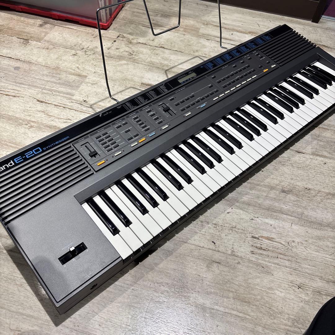 レア！ROLAND シンセサイザー E-20 ローランド