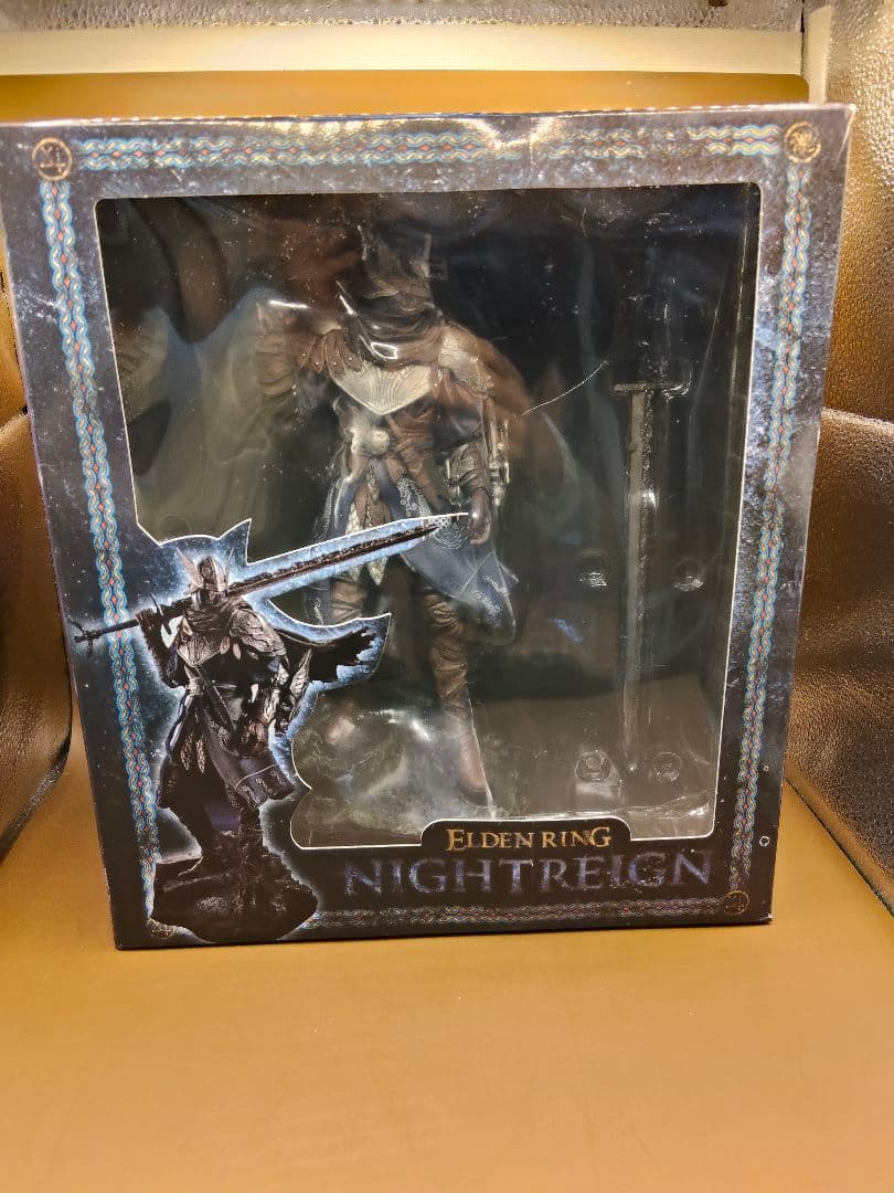 追跡者　フィギュア　ELDEN RING NIGHTREIGN