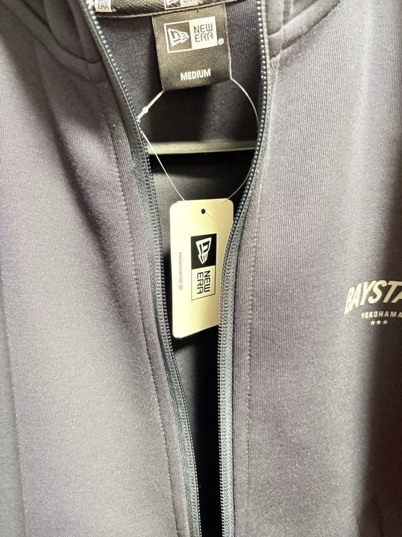 横浜DeNAベイスターズ　NEW ERA/スウェットパーカー（タグ付）　Mサイズ