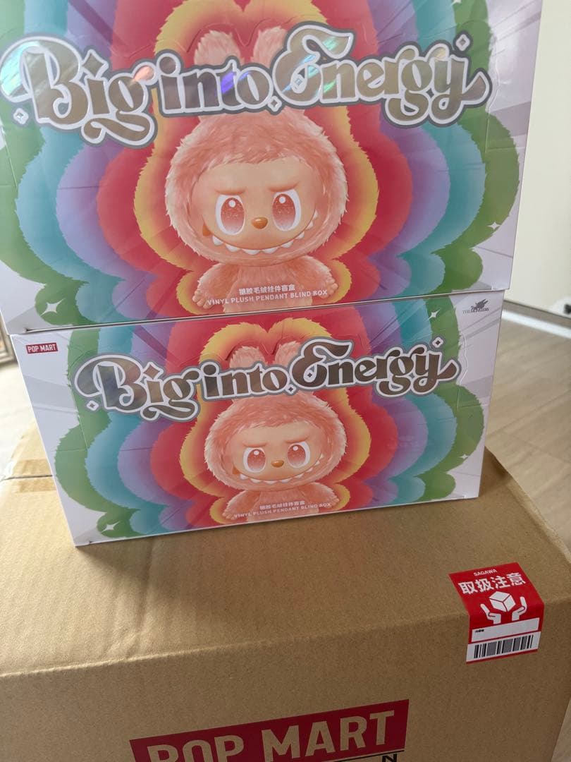 正規品・未開封　Labubu Big into Energy 1アソートボックス