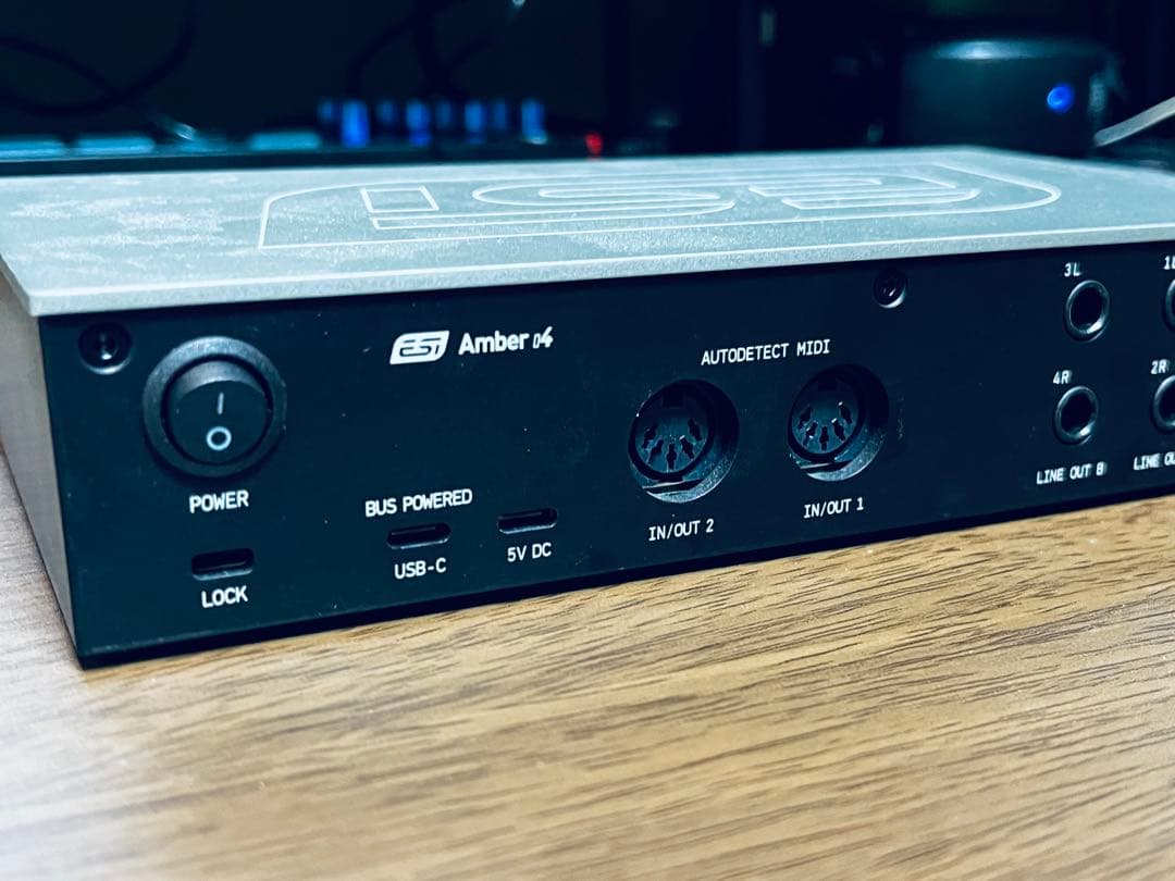 ESI Amber i4 オーディオインターフェース 付属品完備 ライセンス付