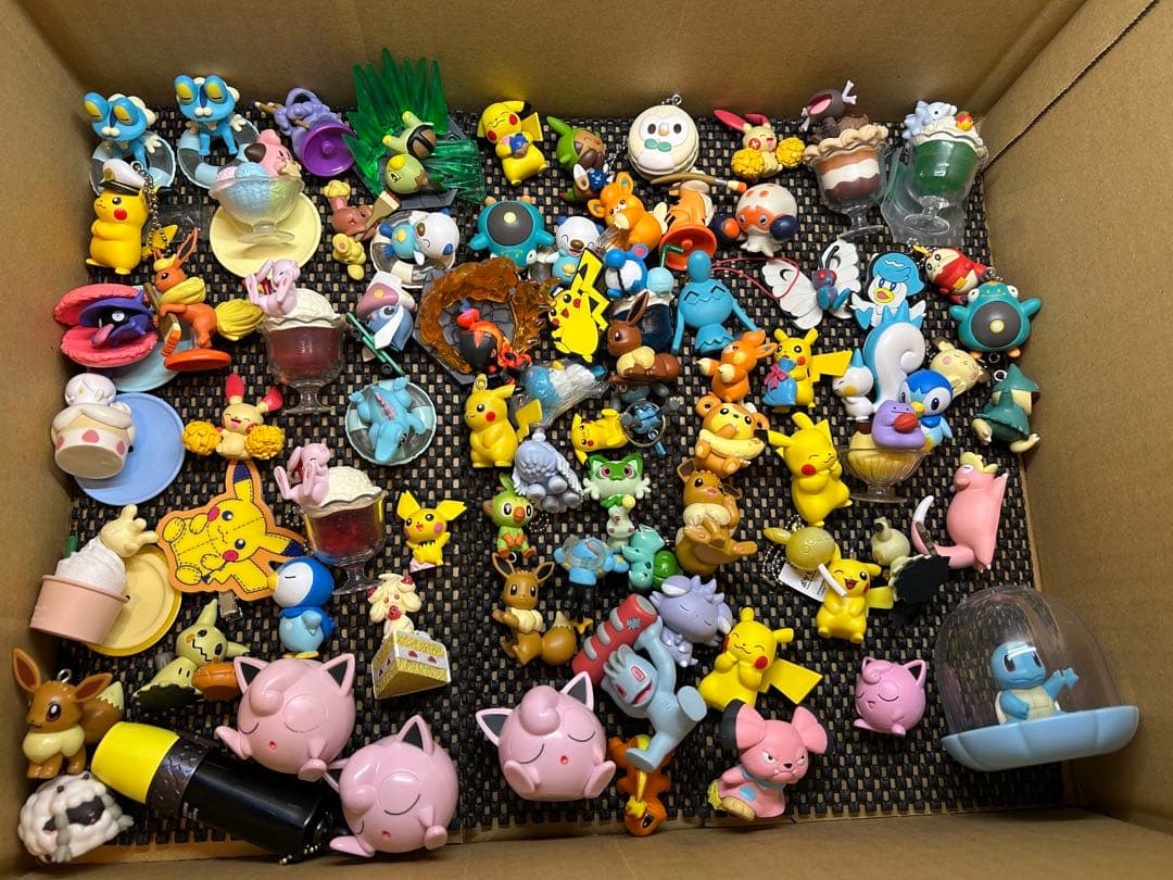 ポケモン　ガチャ　のみ　大量　まとめ売り　150点以上　ガチャポン　ピカチュウ