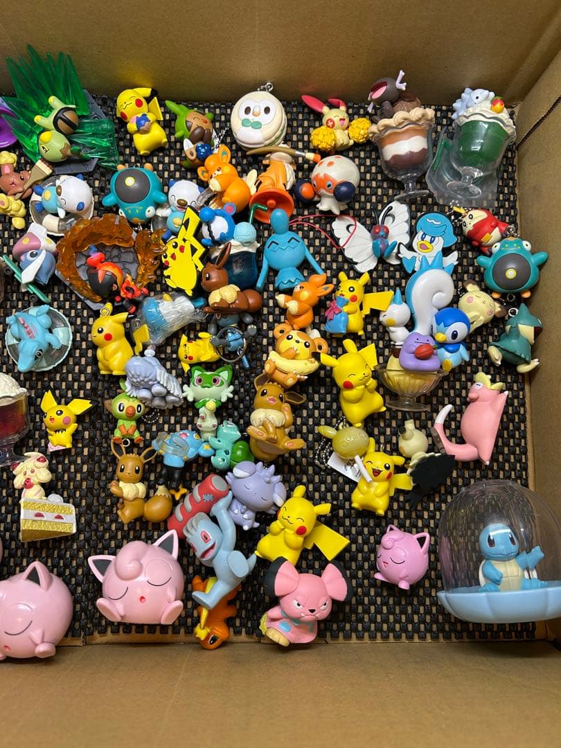 ポケモン　ガチャ　のみ　大量　まとめ売り　150点以上　ガチャポン　ピカチュウ